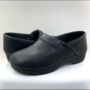 Dansko clogs size 40